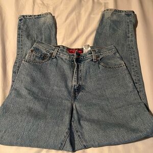 Vintage Levi’s classic relaxed fit jeans